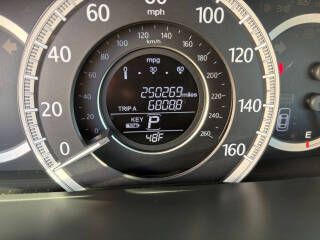 2013 Honda Accord Image 18