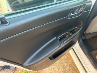 2016 Chevrolet Impala Image 16