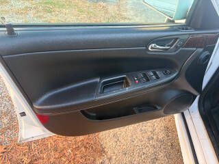 2016 Chevrolet Impala Image 19