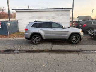 2019 Jeep Grand Cherokee Image 4