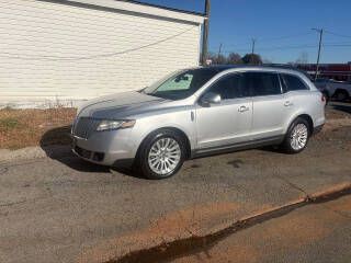 2012 Lincoln MKT Image 6