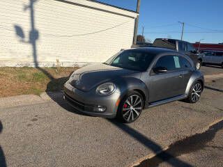2012 Volkswagen Beetle Image 8