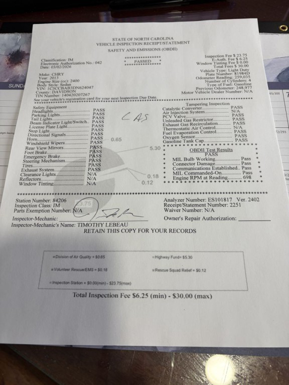 2013 Chrysler 200 Image 5