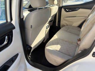 2019 Nissan Rogue Image 19