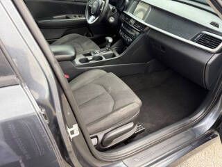 2020 Kia Optima Image 8