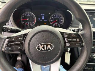 2020 Kia Optima Image 9