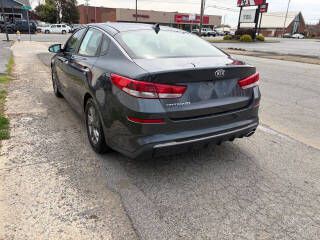 2020 Kia Optima Image 17