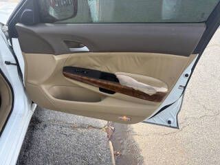 2009 Honda Accord Image 22