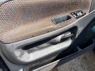 2001 Dodge Ram 2500 Image 15