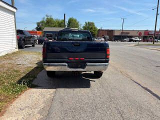 2001 Dodge Ram 2500 Image 18