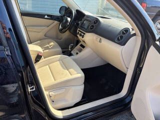 2017 Volkswagen Tiguan Image 13