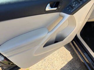 2017 Volkswagen Tiguan Image 18