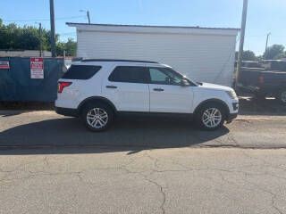 2016 Ford Explorer Image 8