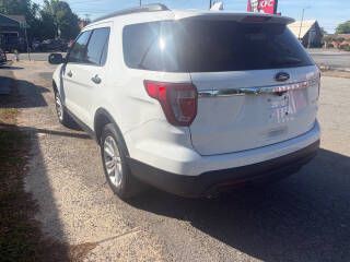 2016 Ford Explorer Image 13