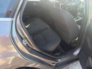 2012 Ford Focus Image 9