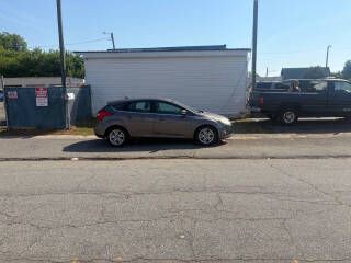 2012 Ford Focus Image 16