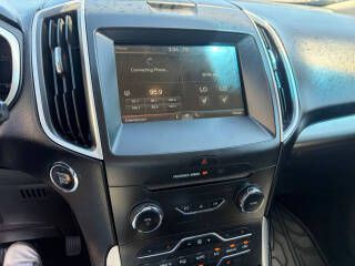 2015 Ford Edge Image 12