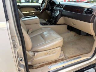 2007 GMC Yukon Image 14