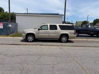 2007 GMC Yukon Image 18