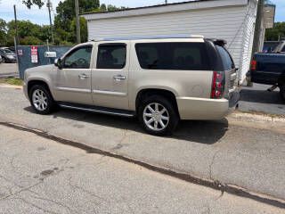 2007 GMC Yukon Image 19