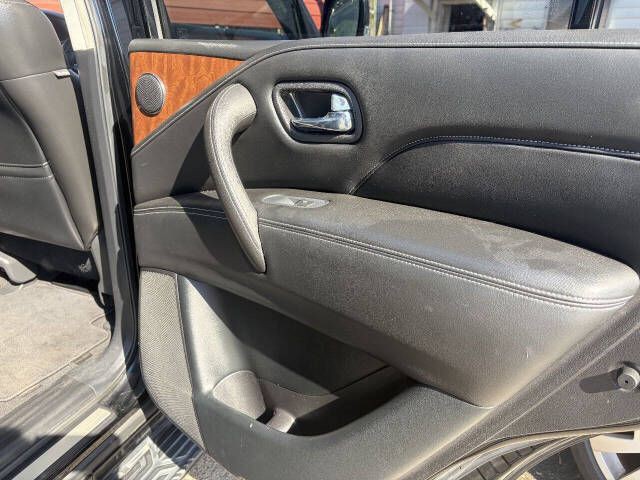 2018 INFINITI QX80 Image 15