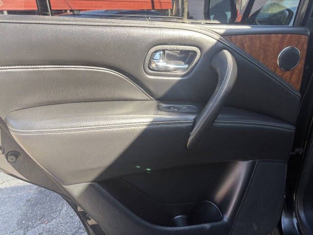 2018 INFINITI QX80 Image 27