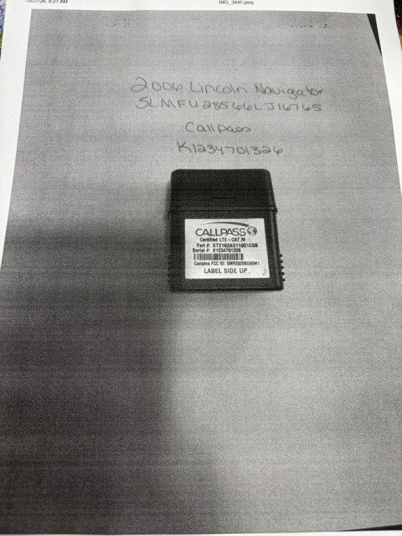 2006 Lincoln Navigator Image 2