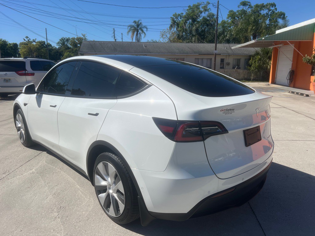 2021 Tesla Model Y Image 20