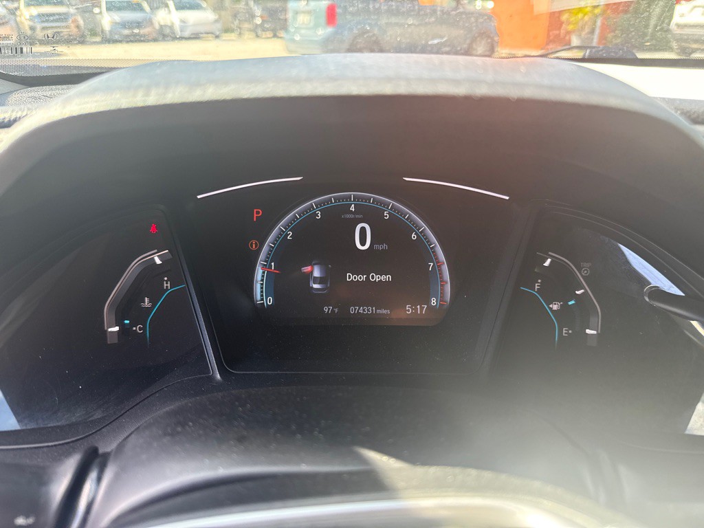 2019 Honda Civic Image 24