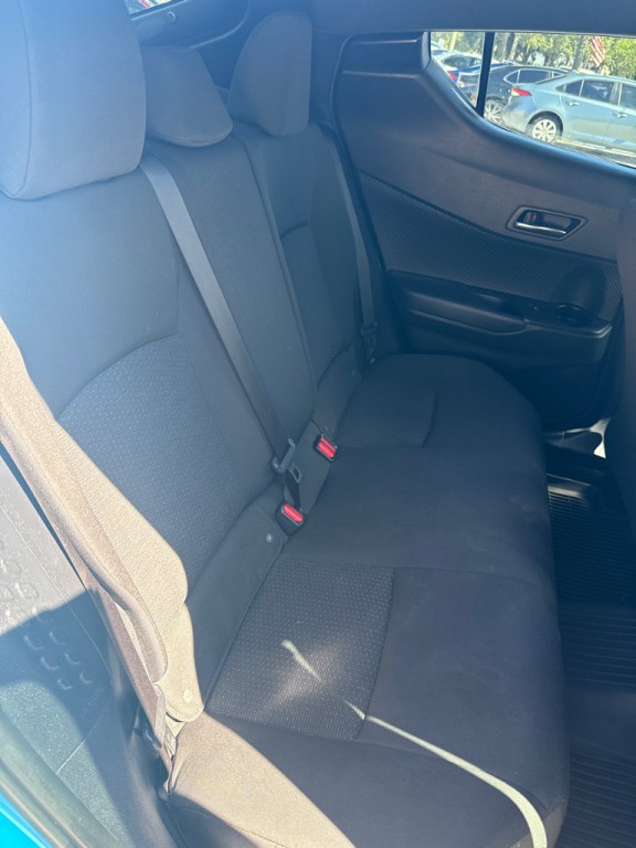 2019 Toyota C-HR Image 10