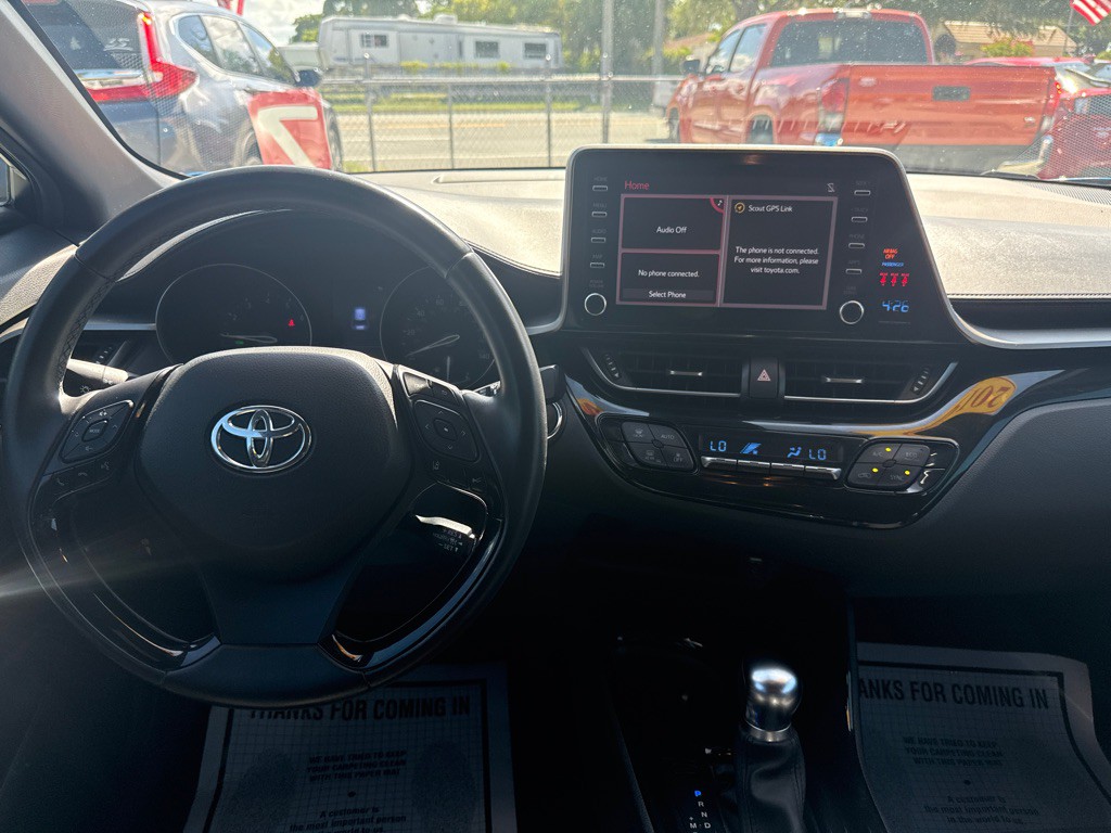 2019 Toyota C-HR Image 12
