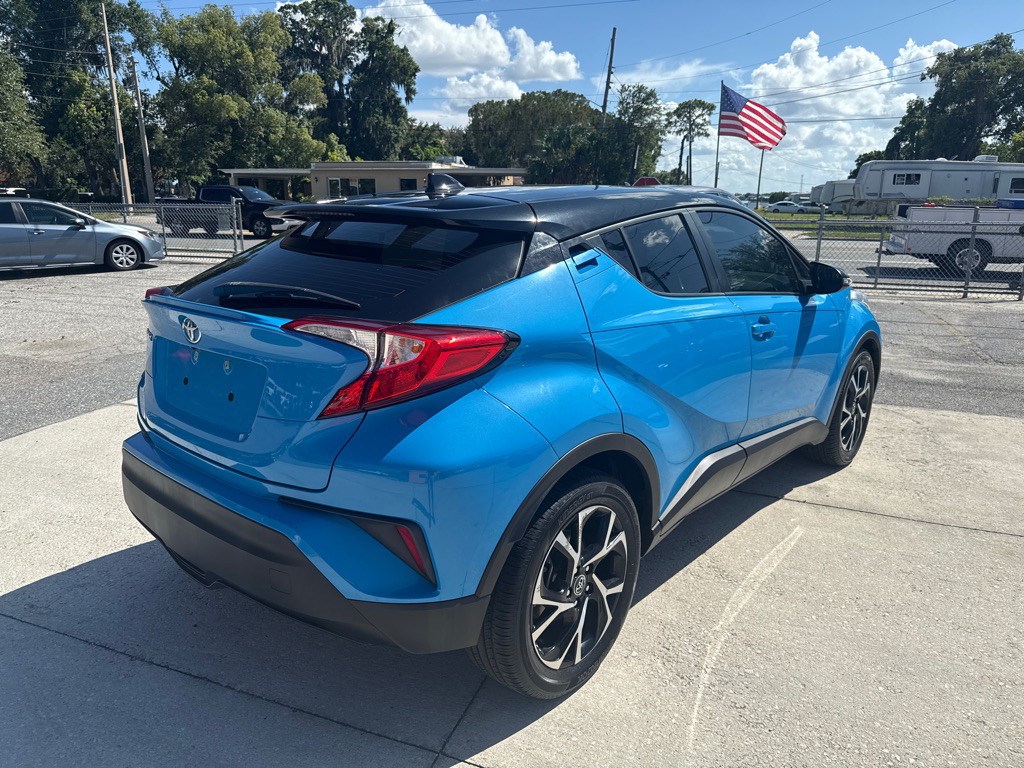 2019 Toyota C-HR Image 15