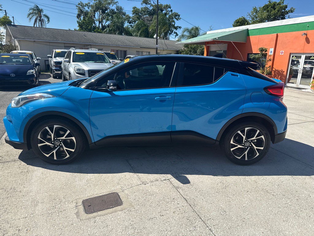 2019 Toyota C-HR Image 20
