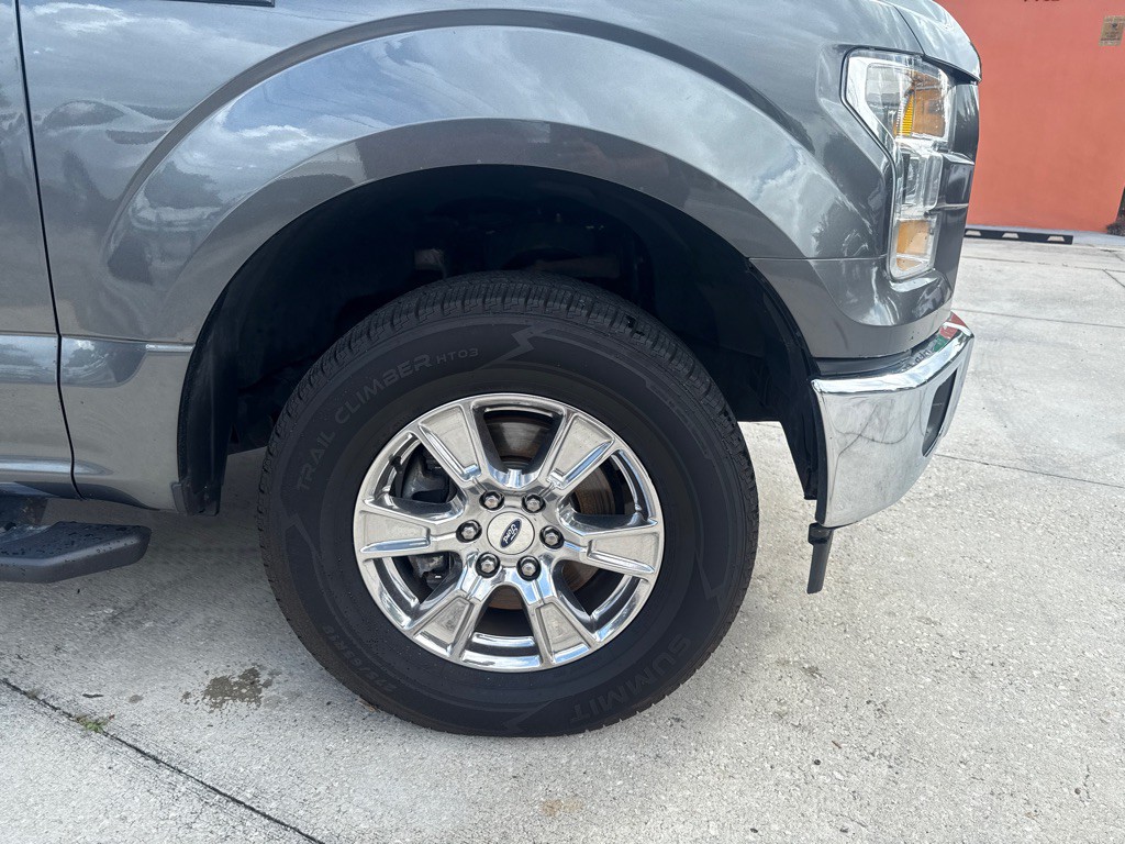 2017 Ford F-150 Image 4