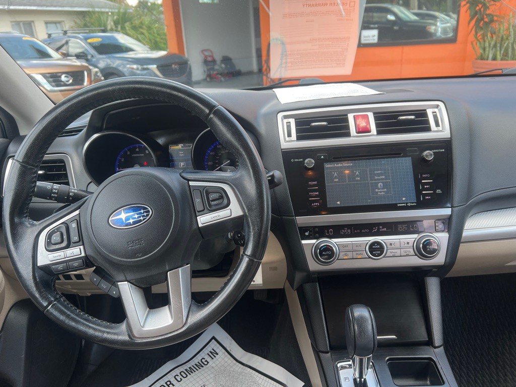 2016 Subaru Outback Image 12