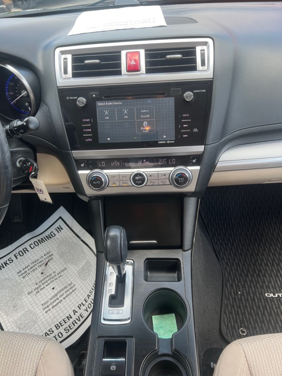2016 Subaru Outback Image 13