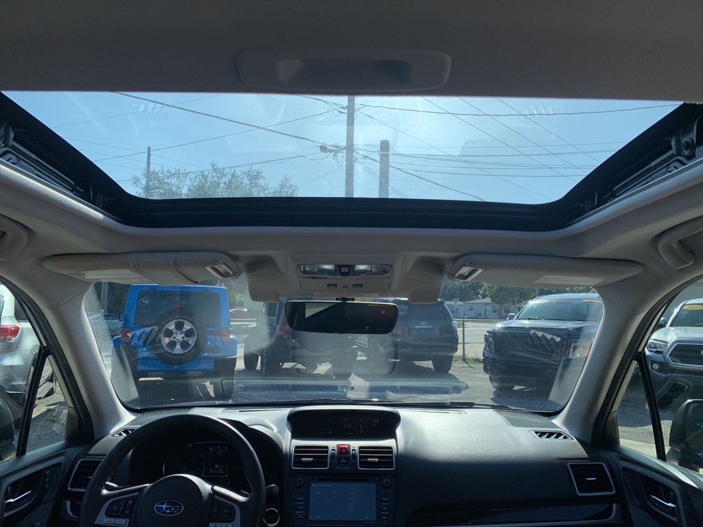 2018 Subaru Forester Image 13