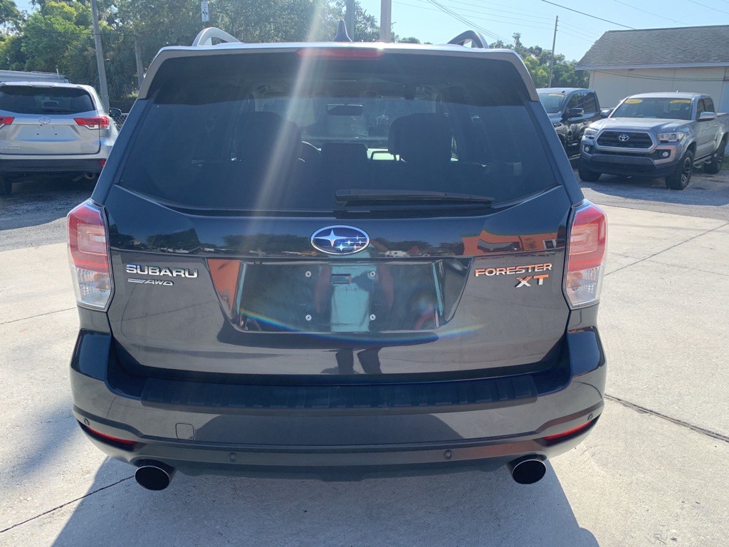 2018 Subaru Forester Image 15