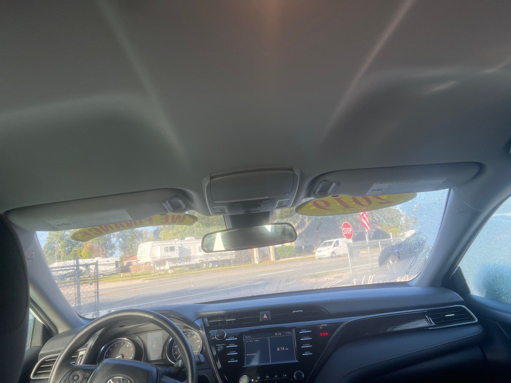 2019 Toyota Camry Image 14