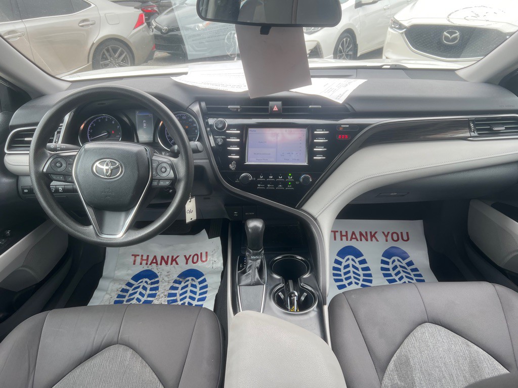 2019 Toyota Camry Image 36