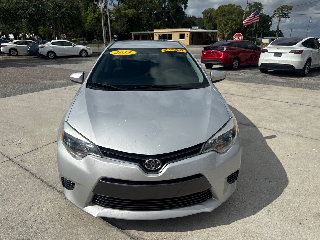 2015 Toyota Corolla Image 2