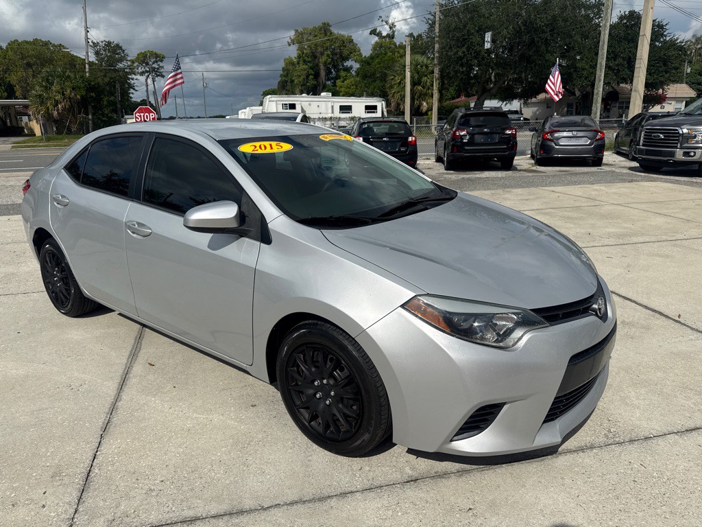 2015 Toyota Corolla Image 3