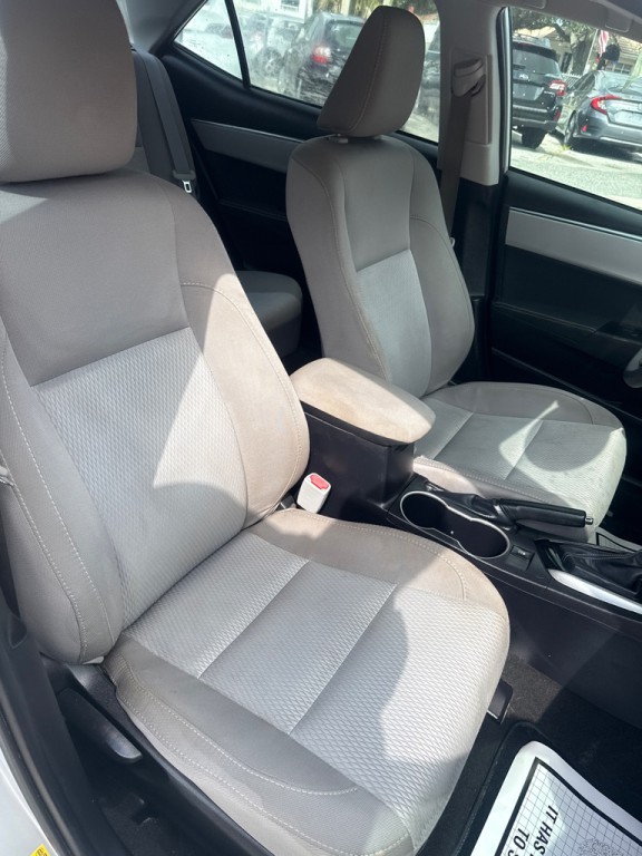 2015 Toyota Corolla Image 7