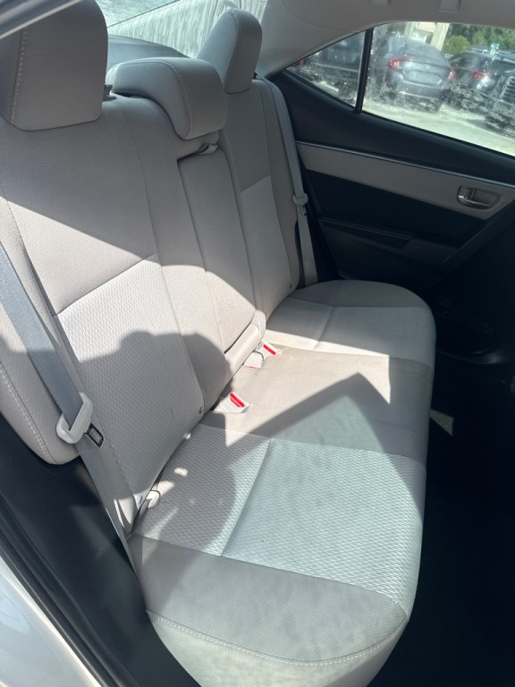 2015 Toyota Corolla Image 10