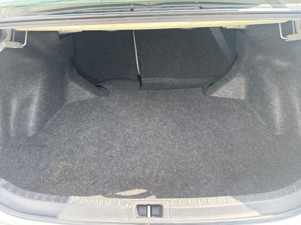 2015 Toyota Corolla Image 24