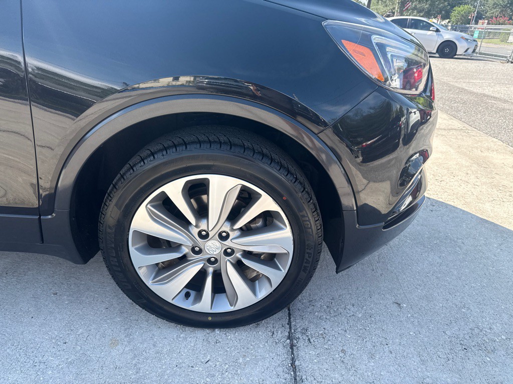 2019 Buick Enclave Image 4