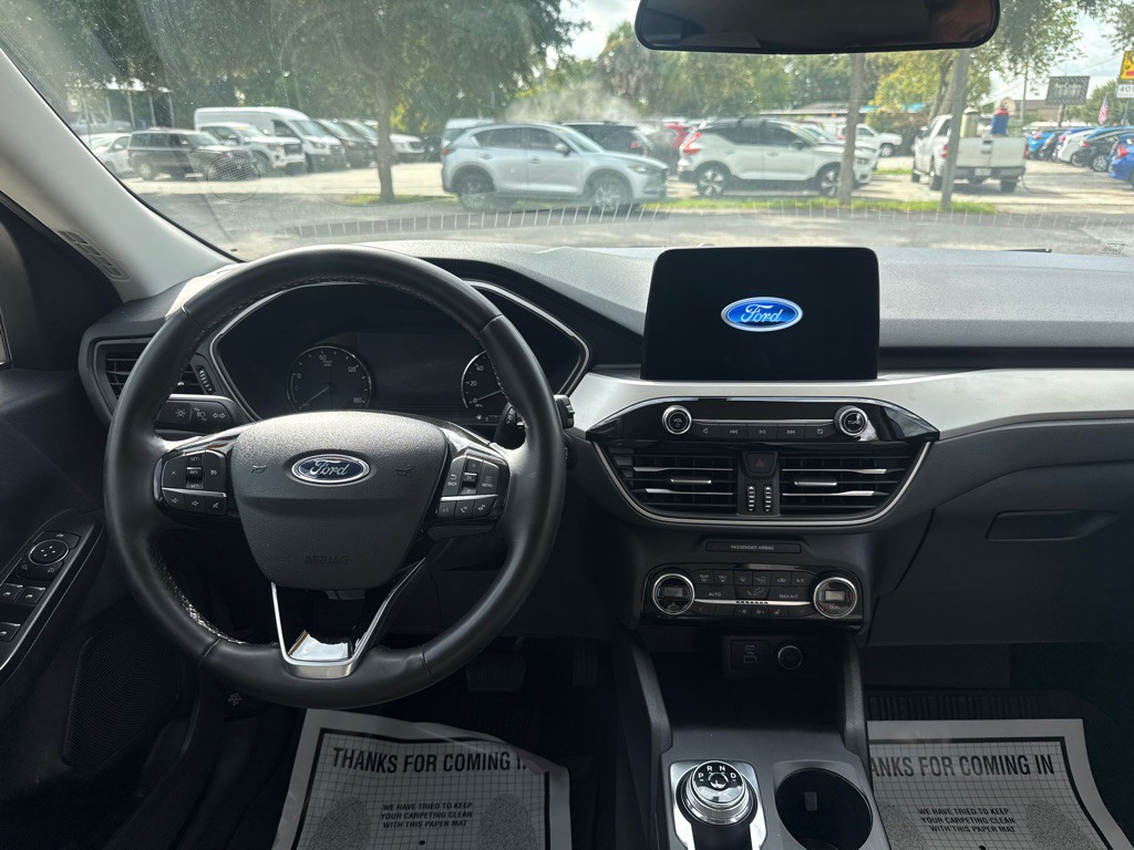 2021 Ford Escape Image 12