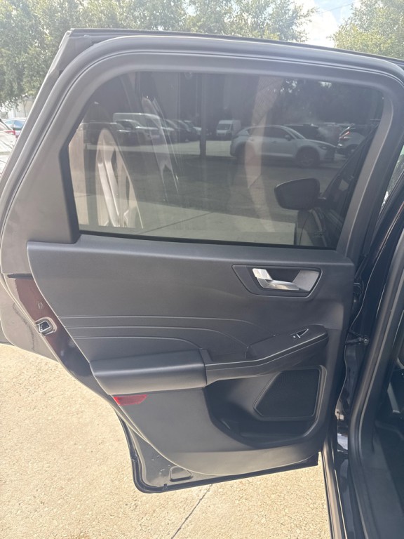 2021 Ford Escape Image 20