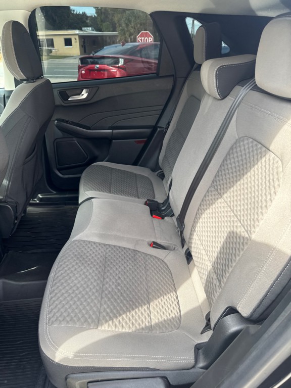 2021 Ford Escape Image 21