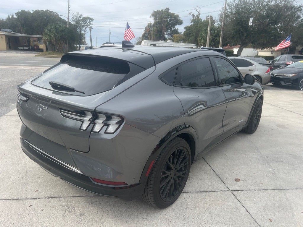 2021 Ford Mustang Image 14